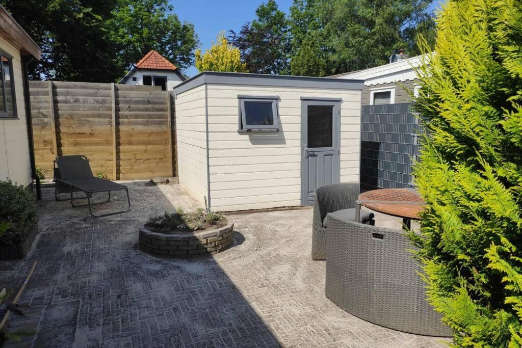 Вілла Een Gezellige Chalet Met Zonnige Buitenruimte Op De Veluwe! Пюттен Екстер'єр фото